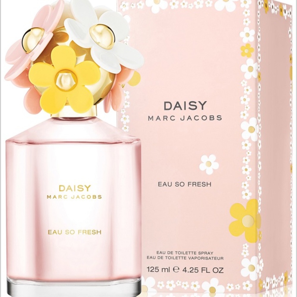 Marc Jacobs Daisy